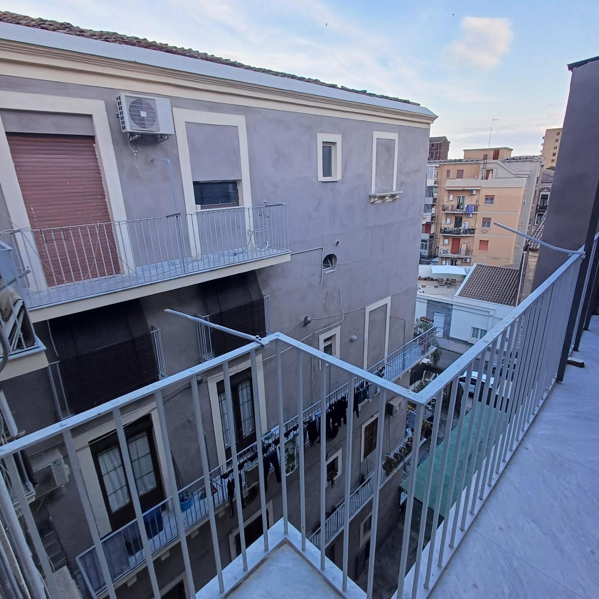 Verdi Apartments Aeroporto di Catania Fontana Rossa Esterno foto